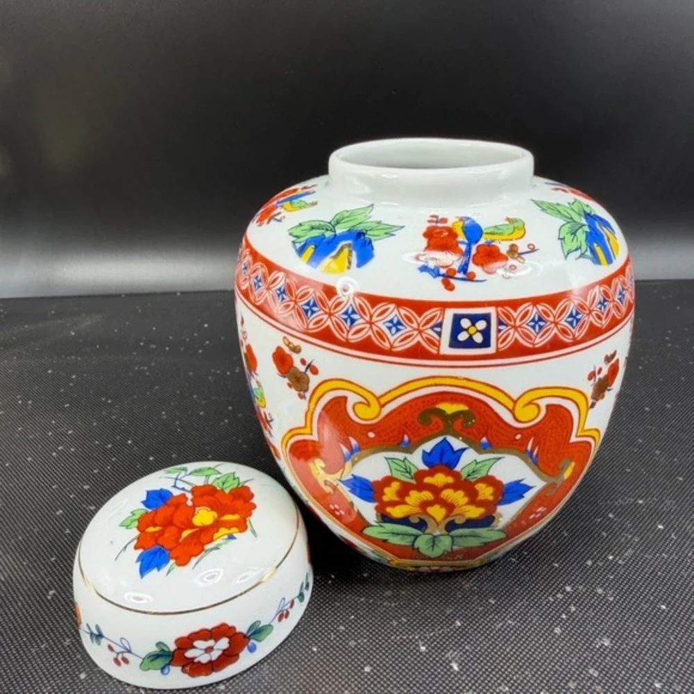 Vintage Porcelain Ginger Jar Floral Bird‎ Chinoiserie Lidded Vase Gilt 5 Inch